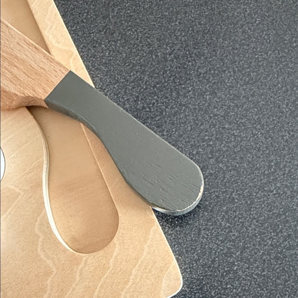 Wooden Vegetable Cutting Toy Puzzle Set - Picture 2 of 5